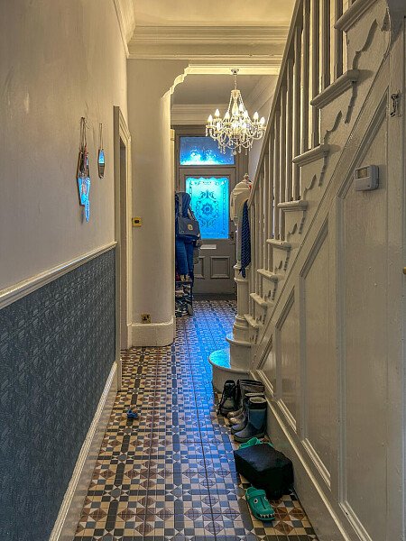 Blue house - Filming Locations Locations Direct -29