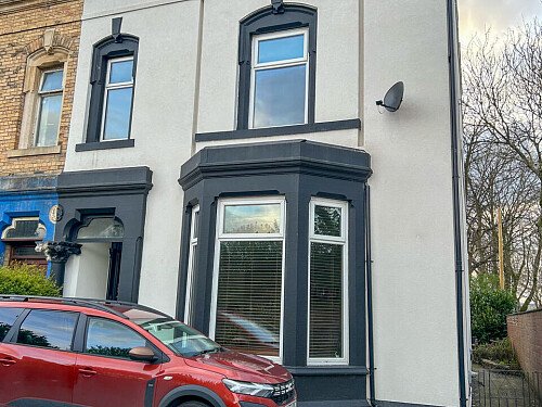 Blue house - Filming Locations Locations Direct -33