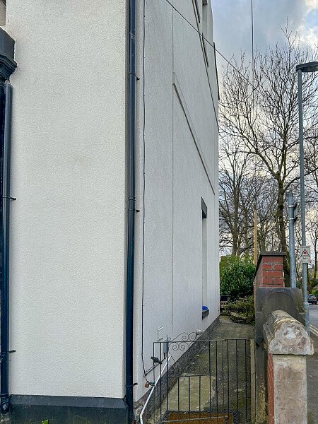 Blue house - Filming Locations Locations Direct -35