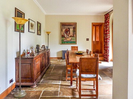 Aston - Filming Locations Locations Direct -01