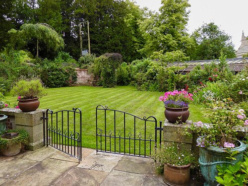 Aston - Filming Locations Locations Direct -21