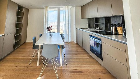 118 - Filming Locations Locations Direct -03