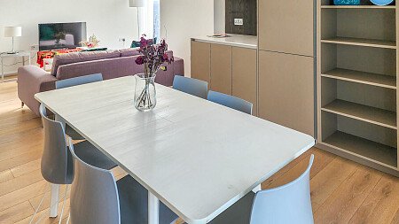 118 - Filming Locations Locations Direct -06