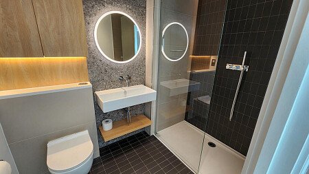 118 - Filming Locations Locations Direct -11