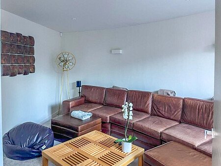 Arc - Filming Locations Locations Direct -09