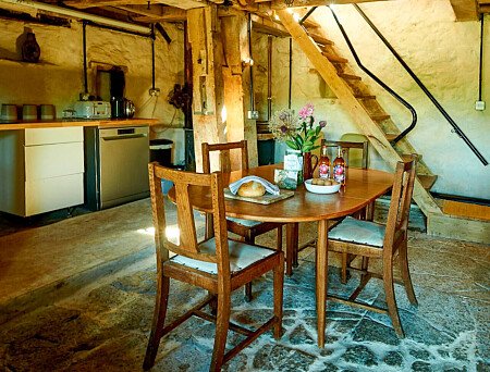 Bella House - Filming Locations Locations Direct -07