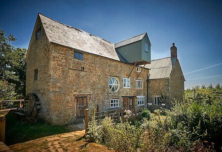 Bella House - Filming Locations Locations Direct -15