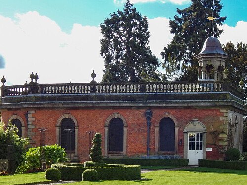 Capesthorne Hall - Filming Locations Locations Direct -41