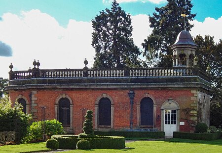 Capesthorne Hall - Filming Locations Locations Direct -41