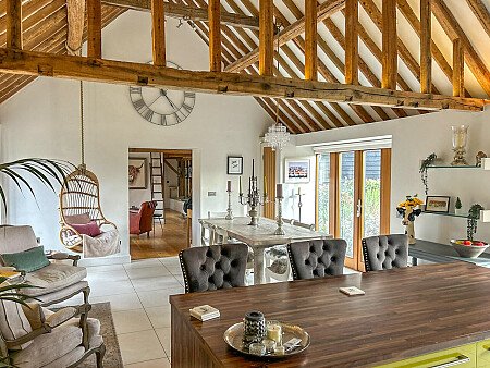 Cherry Cottage - Filming Locations Locations Direct -04