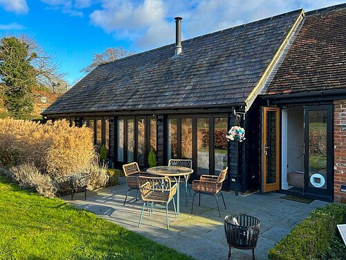 Cherry Cottage - Filming Locations Locations Direct -14