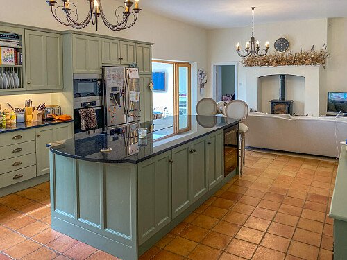 Cliff House - Filming Locations Locations Direct -03