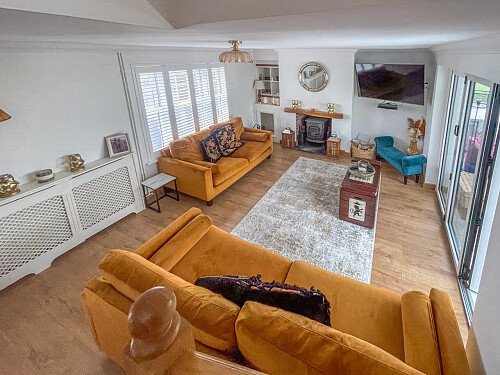 Cwm Y - Filming Locations Locations Direct -06