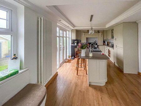 Cwm Y - Filming Locations Locations Direct -08