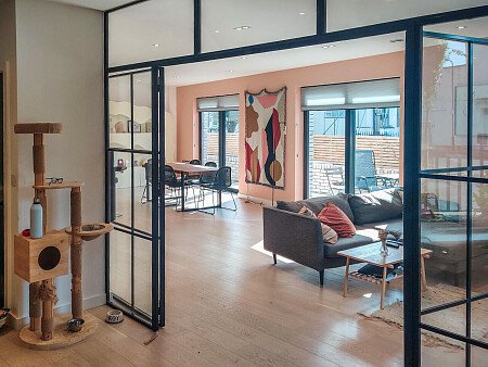 Flat 1  - Filming Locations Locations Direct -01