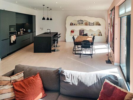 Flat 1  - Filming Locations Locations Direct -02