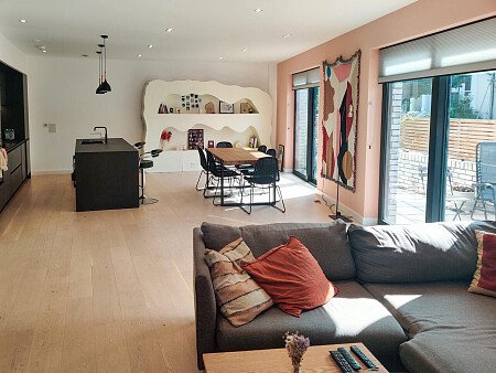 Flat 1  - Filming Locations Locations Direct -03