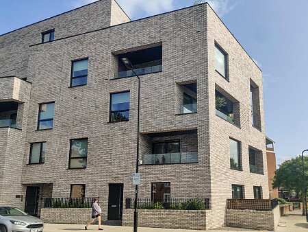 Flat 1  - Filming Locations Locations Direct -04