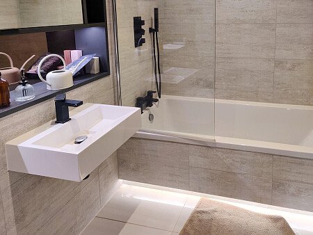 Flat 1  - Filming Locations Locations Direct -21