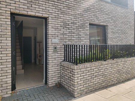 Flat 1  - Filming Locations Locations Direct -26