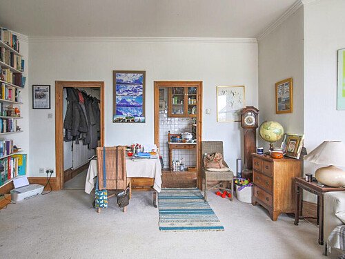 Flat 52 - Filming Locations Locations Direct -05