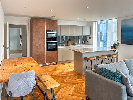 Flat B4105 - Filming Locations Locations Direct -03