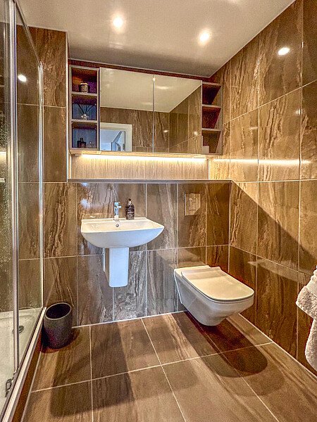 Flat B4105 - Filming Locations Locations Direct -23