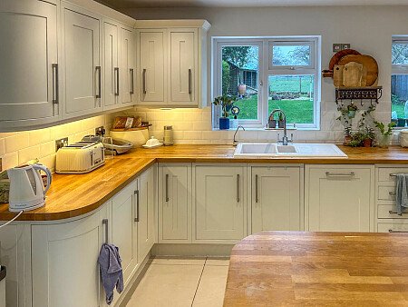 Foxglove House - Filming Locations Locations Direct -03