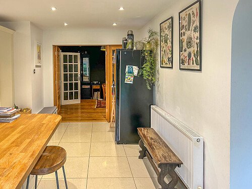 Foxglove House - Filming Locations Locations Direct -07