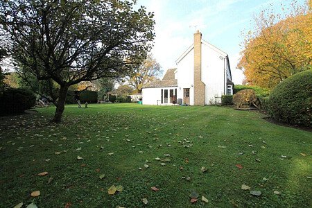 Foxglove House - Filming Locations Locations Direct -16