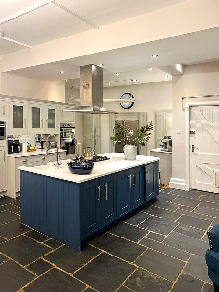 Westoe House - Filming Locations Locations Direct -08