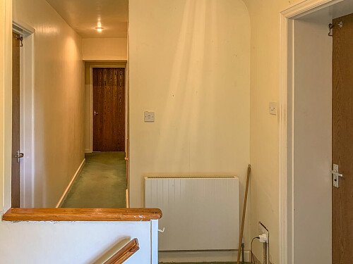 Pink Bath - Filming Locations Locations Direct -11