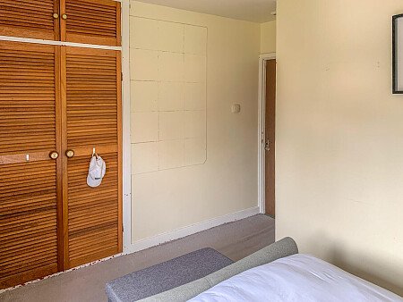 Pink Bath - Filming Locations Locations Direct -18