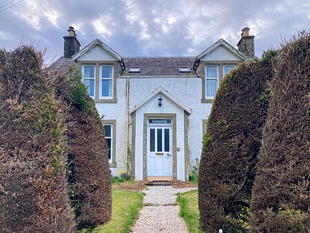 Whire farm House - Filming Locations Locations Direct -02