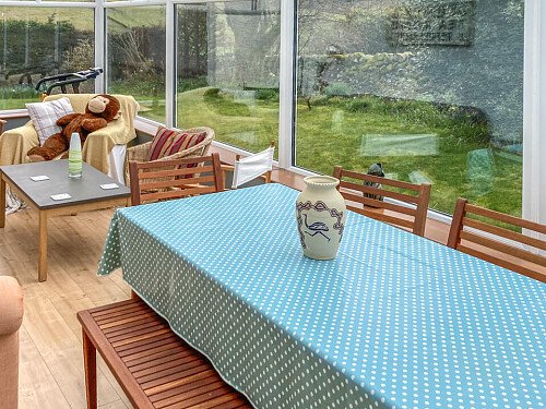 Whire farm House - Filming Locations Locations Direct -07