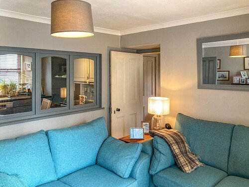 Whire farm House - Filming Locations Locations Direct -10