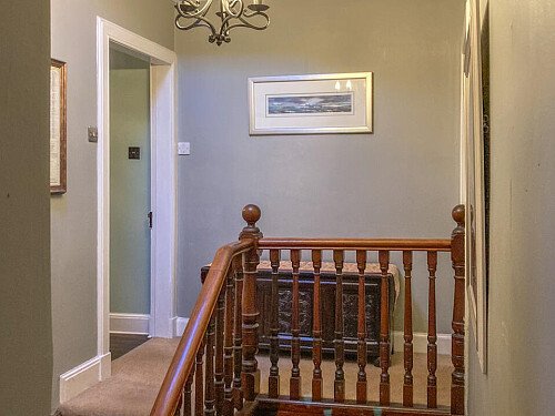 Whire farm House - Filming Locations Locations Direct -14