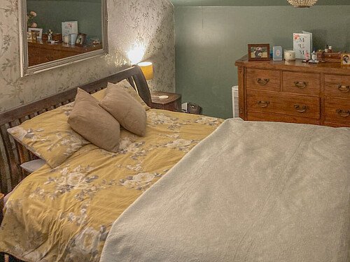 Whire farm House - Filming Locations Locations Direct -18