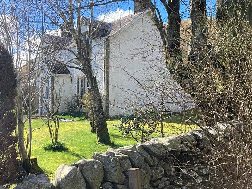 Whire farm House - Filming Locations Locations Direct -28