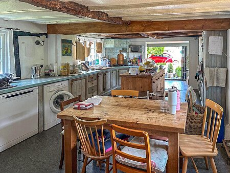 Halfpenny house- Filming Locations Locations Direct -01