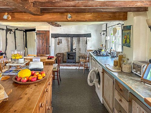 Halfpenny house- Filming Locations Locations Direct -03