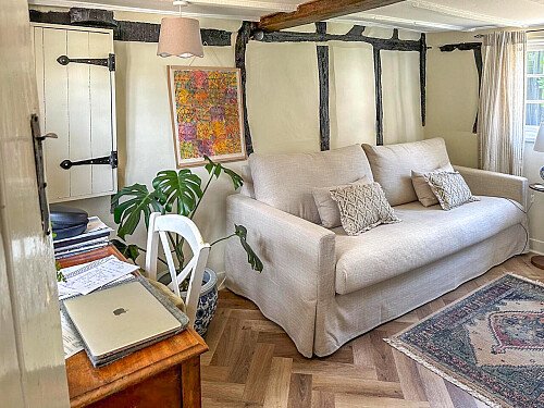 Halfpenny house- Filming Locations Locations Direct -17