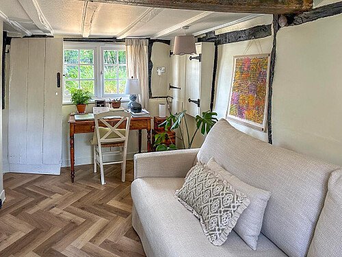 Halfpenny house- Filming Locations Locations Direct -19