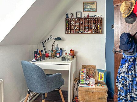 Halfpenny house- Filming Locations Locations Direct -34