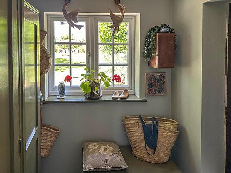 Halfpenny house- Filming Locations Locations Direct -45