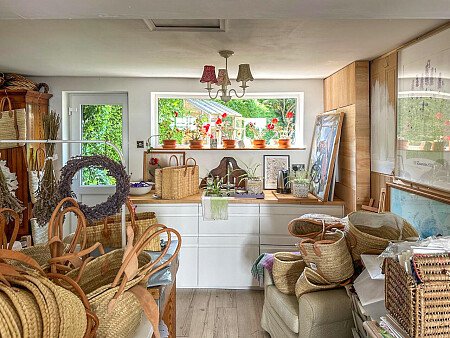 Halfpenny house- Filming Locations Locations Direct -48