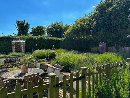 Halfpenny house- Filming Locations Locations Direct -57