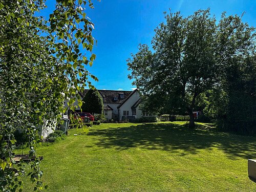 Halfpenny house- Filming Locations Locations Direct -63