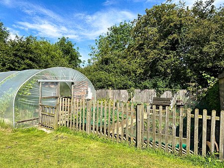 Halfpenny house- Filming Locations Locations Direct -68