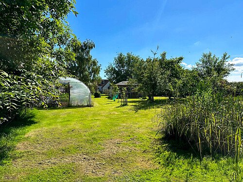 Halfpenny house- Filming Locations Locations Direct -81